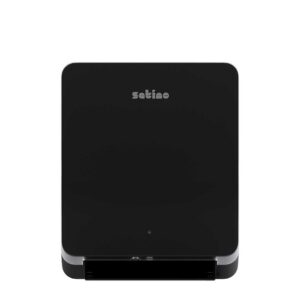 Suoraan edestä kuvattu: Novosan HYGINITY-sensorikäsipyyheannostelija. Väri: musta. Tuotenumero: 333421.